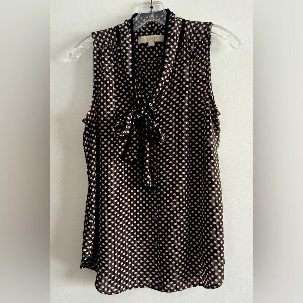 LOFT Polka Dot-like Pattern Sleeveless Top w/neck-tie- Black and Cream